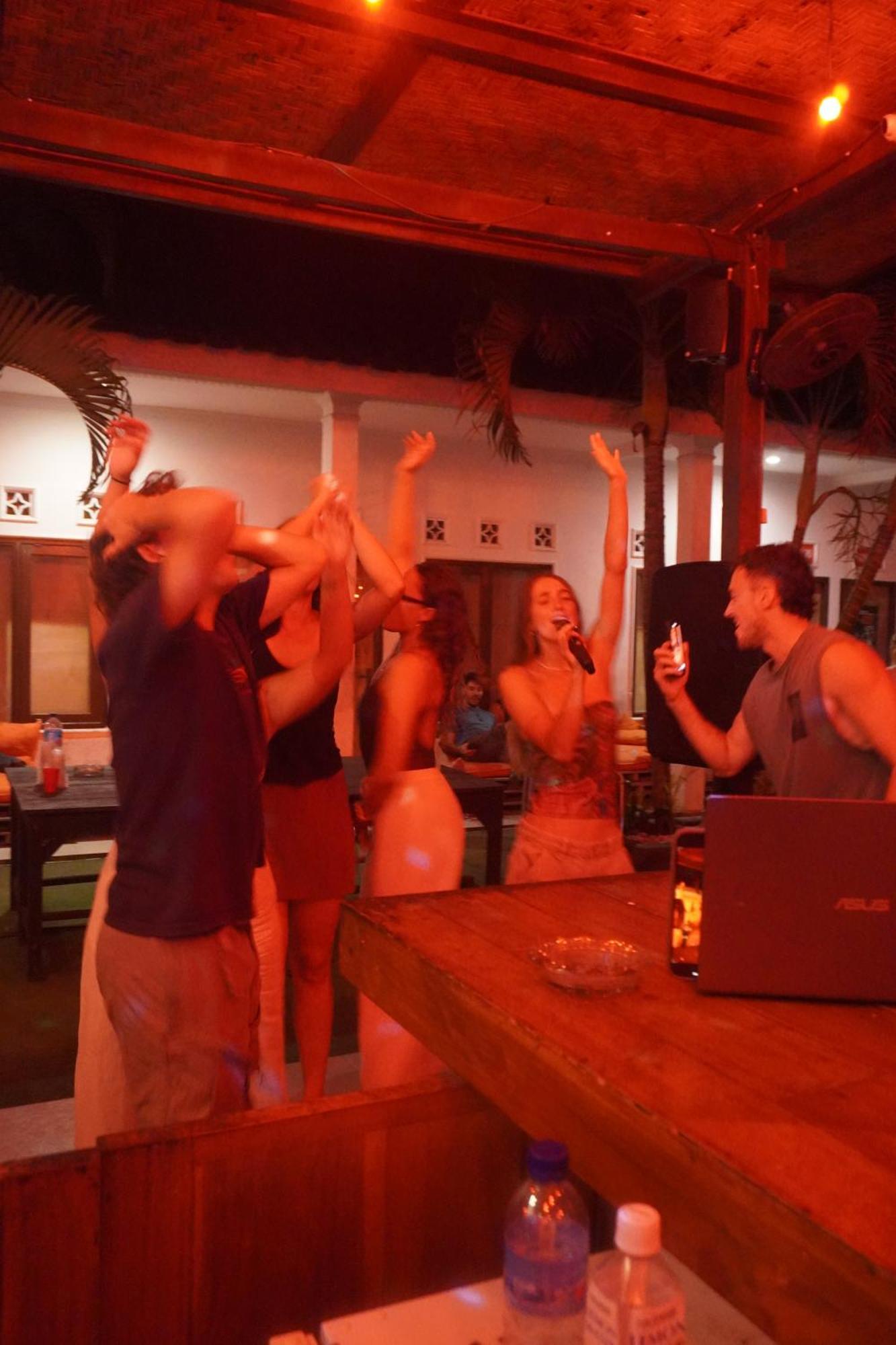 Indonesia Backpacker Hostels Kuta  Eksteriør billede