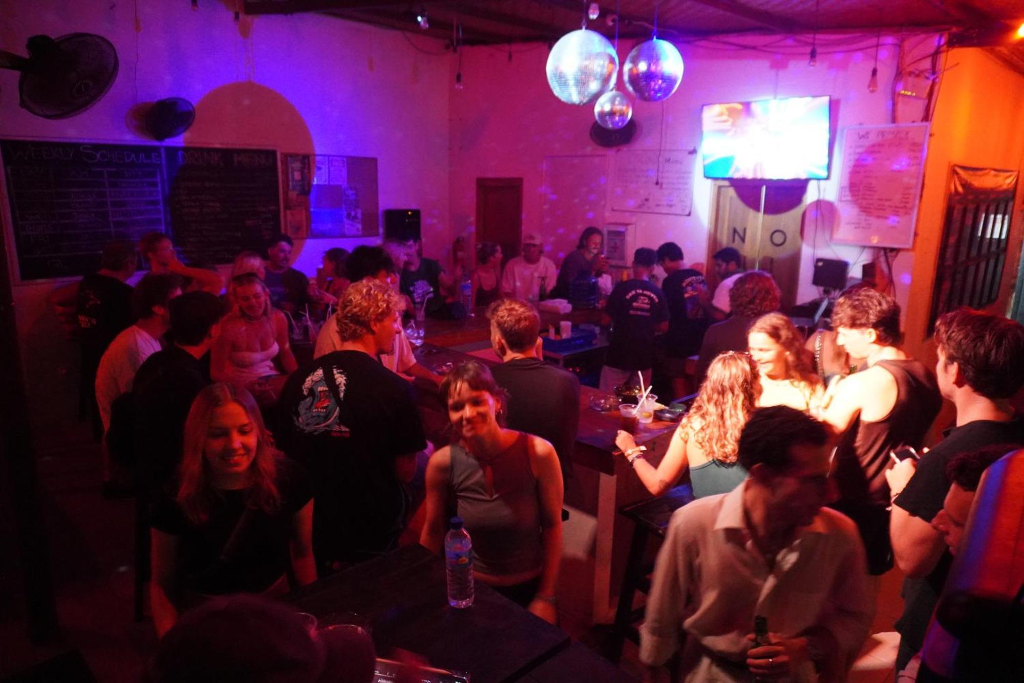 Indonesia Backpacker Hostels Kuta  Eksteriør billede